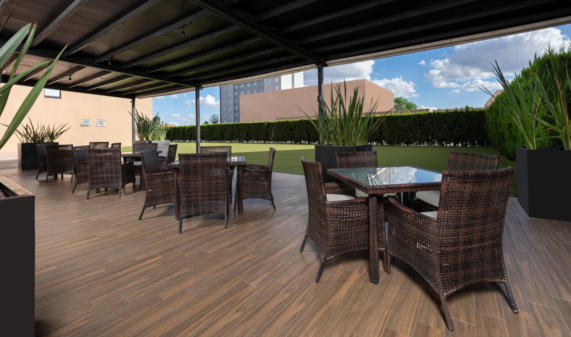 Hotel Courtyard By Marriott San Luis Potosí Exterior foto